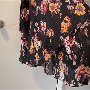 DKNY brand new dress unworn but has no tag, v neck